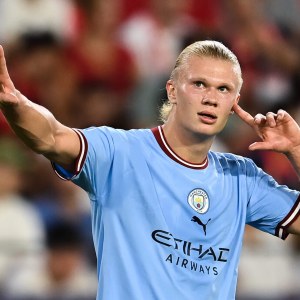 Manchester City Destroy Liverpool 4-0 as Haaland Steals the Show