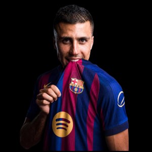 Inside the Seven-Week Battle That Saw Rodri Turn Down the Bernabéu for Hansi Flick’s Barcelona